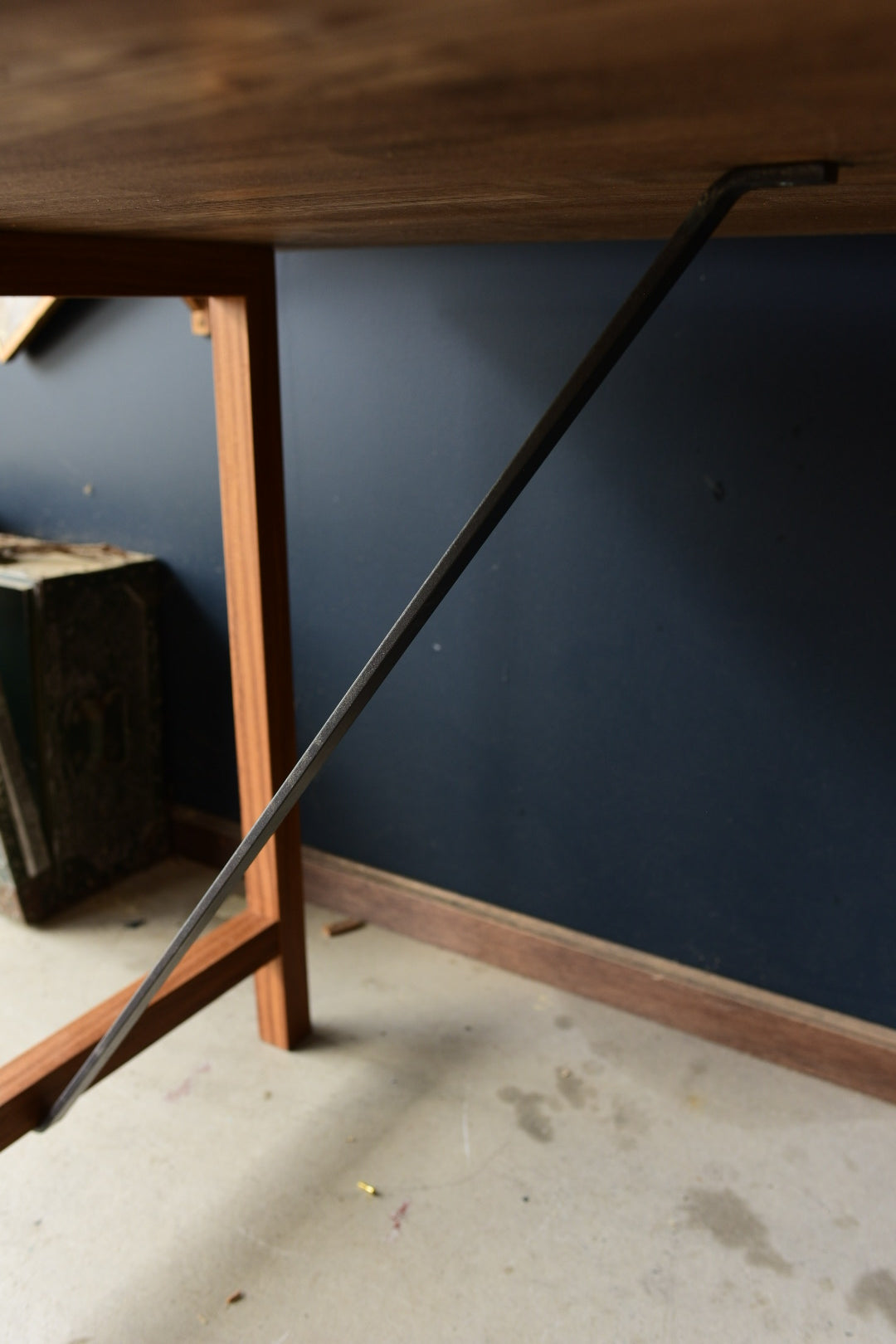 古の設計のアトリエテーブル Renaissance