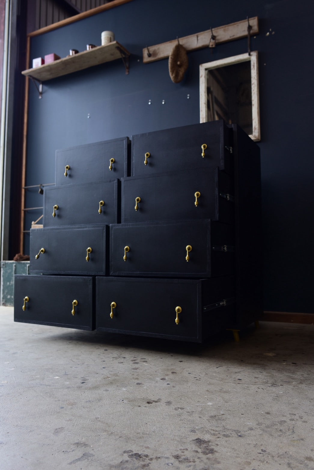 黒のフルオーダーチェスト