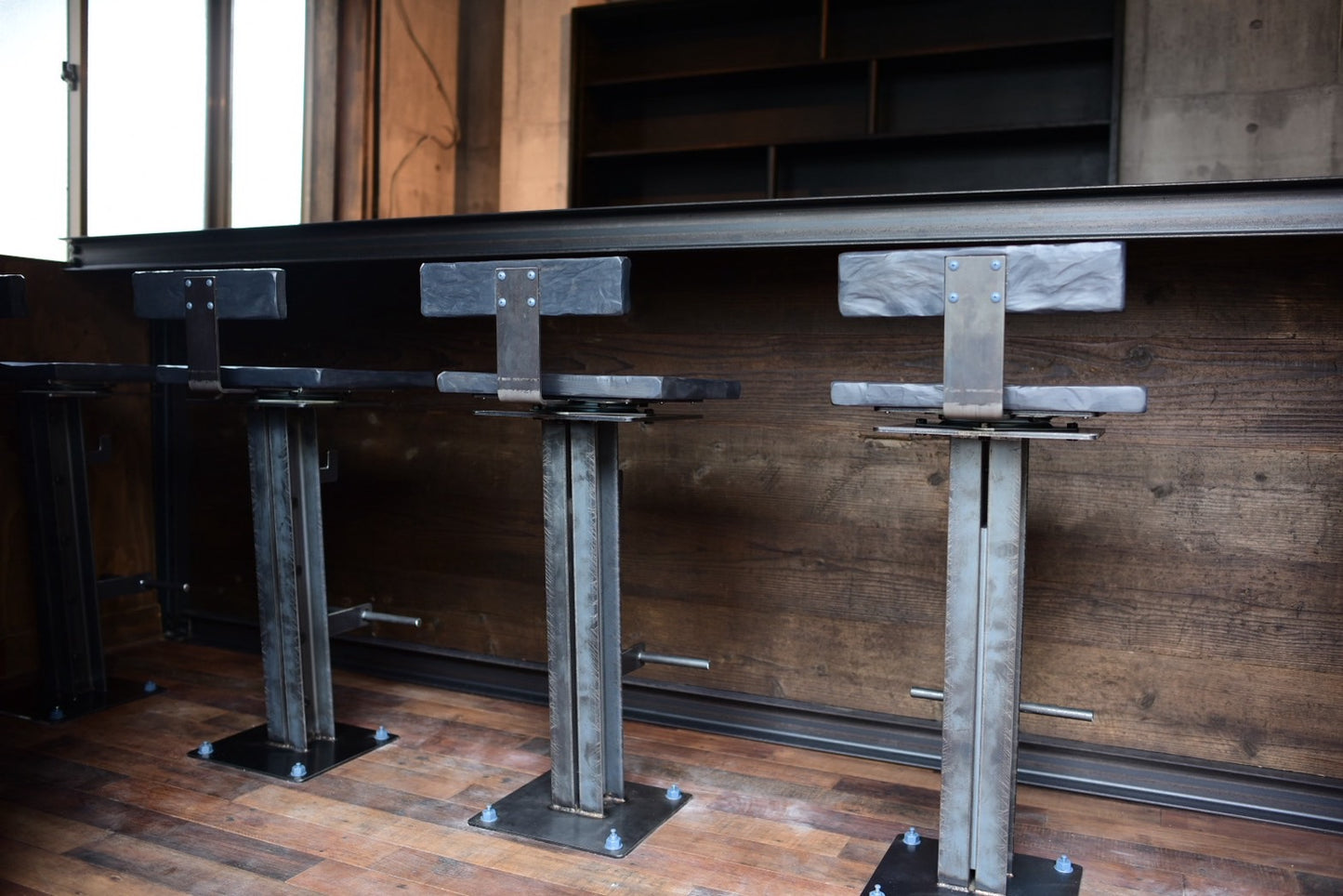 インダストリアル ハイスツール