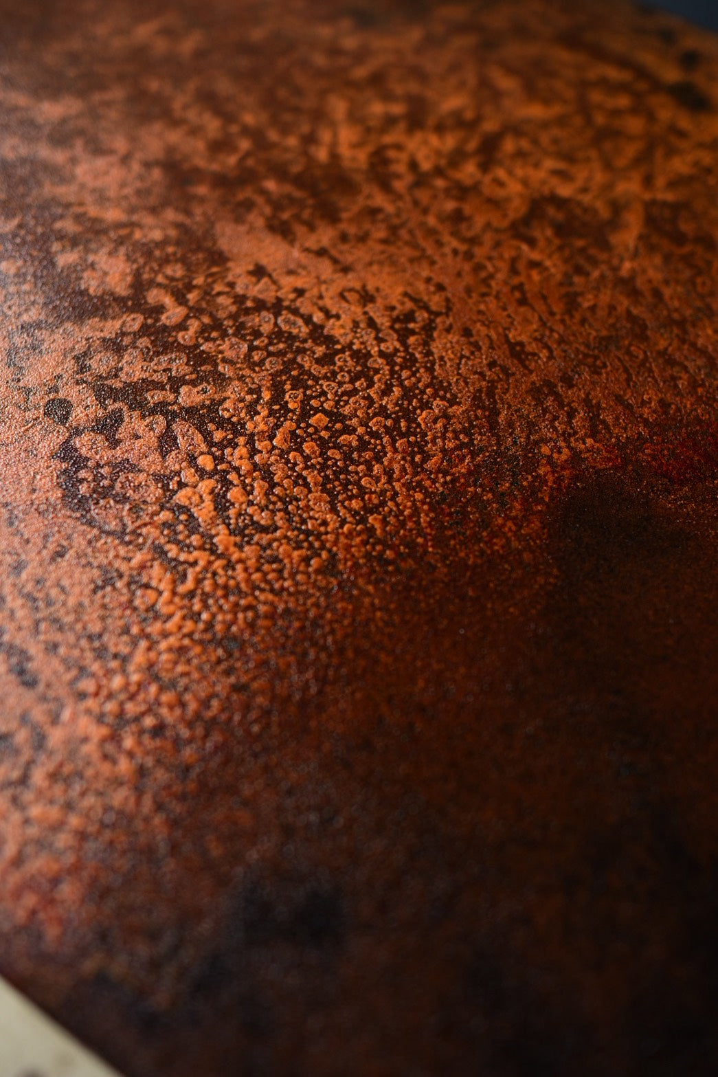 錆の楕円ローテーブル