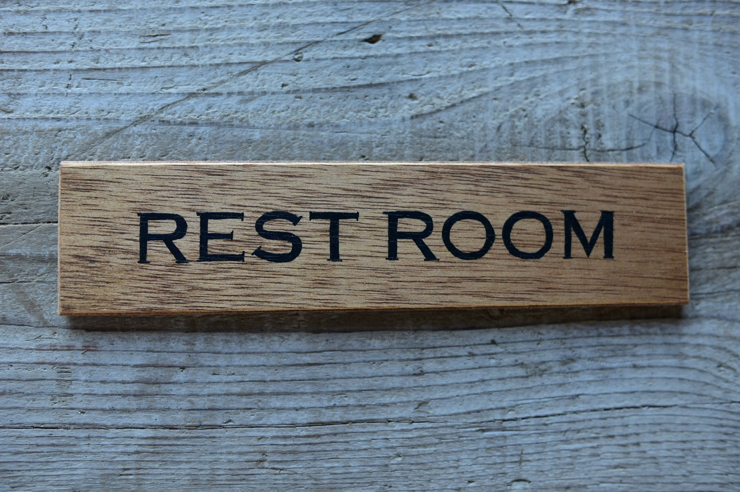 手書きのドアサインプレート　