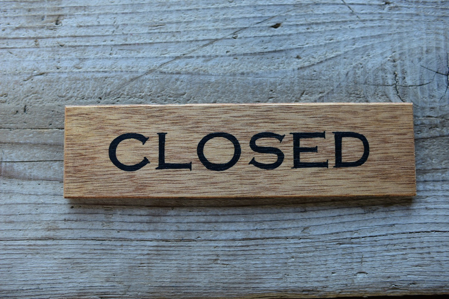 手書きのドアサインプレート　