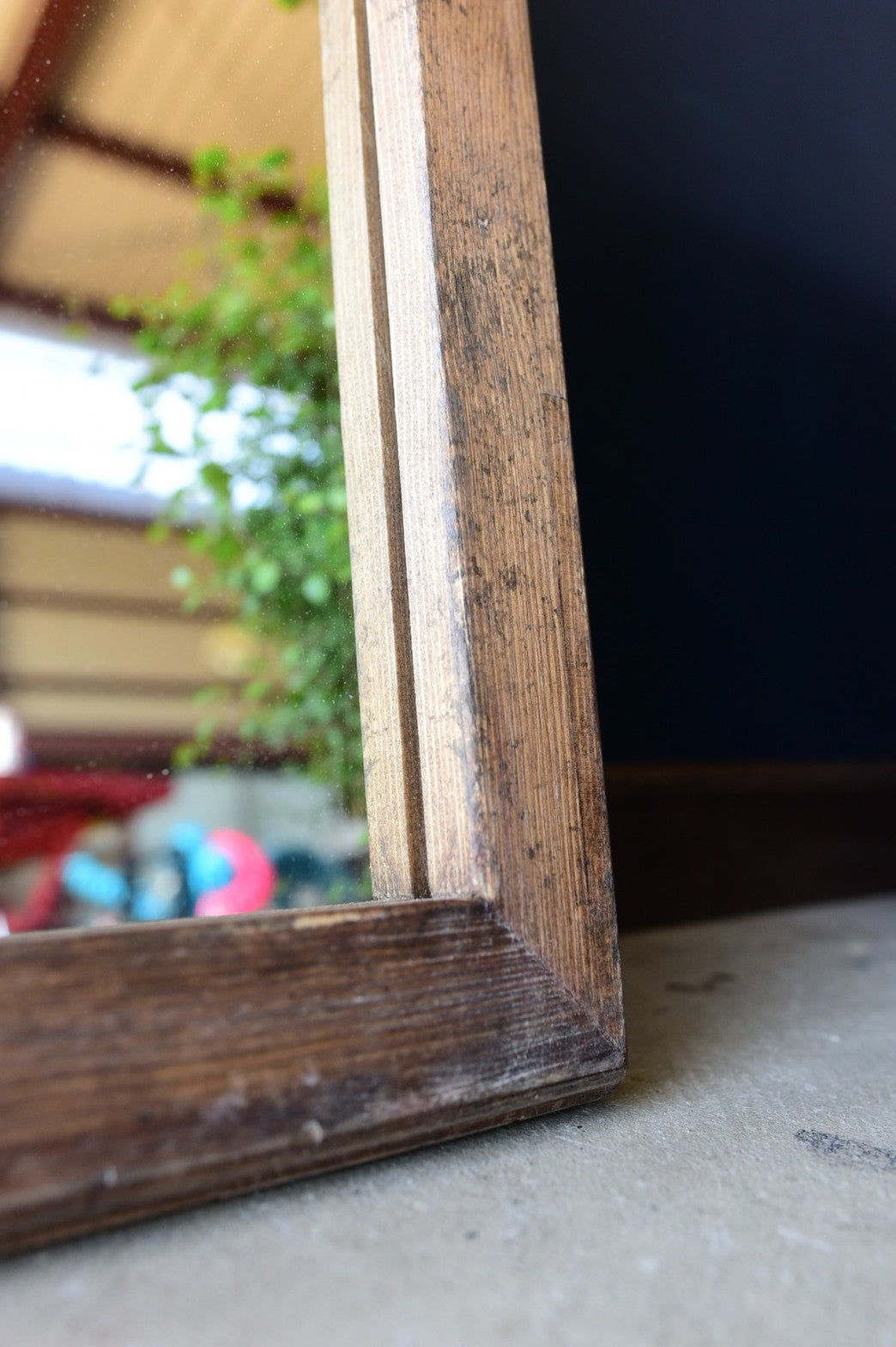 少し大きめ　エイジング塗装ミラー　80㎝×70㎝