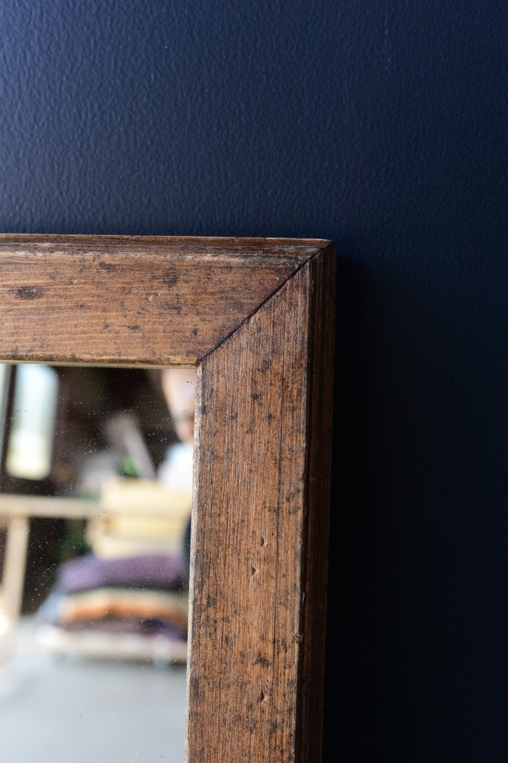 少し大きめ　エイジング塗装ミラー　80㎝×70㎝