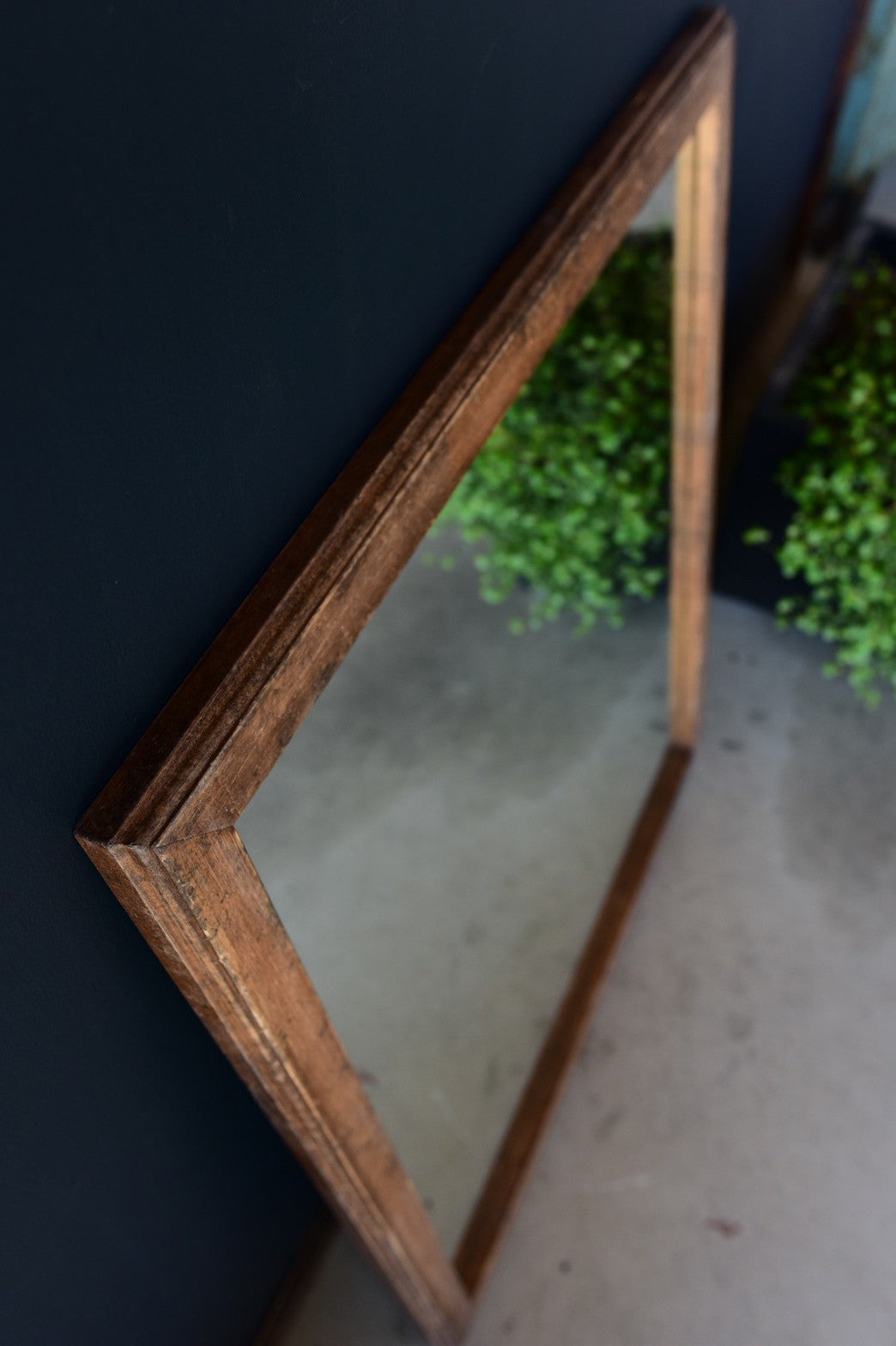 少し大きめ　エイジング塗装ミラー　80㎝×70㎝