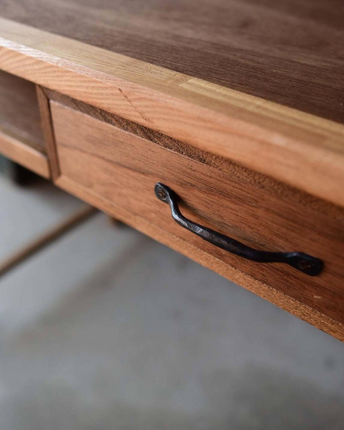 現代人のための文机/足るを知る家具　