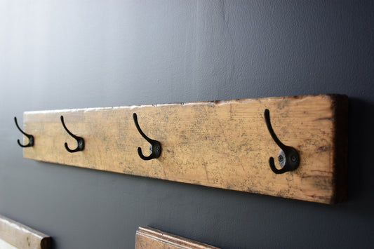 古材感あふれるウォールハンガー/エイジング塗装