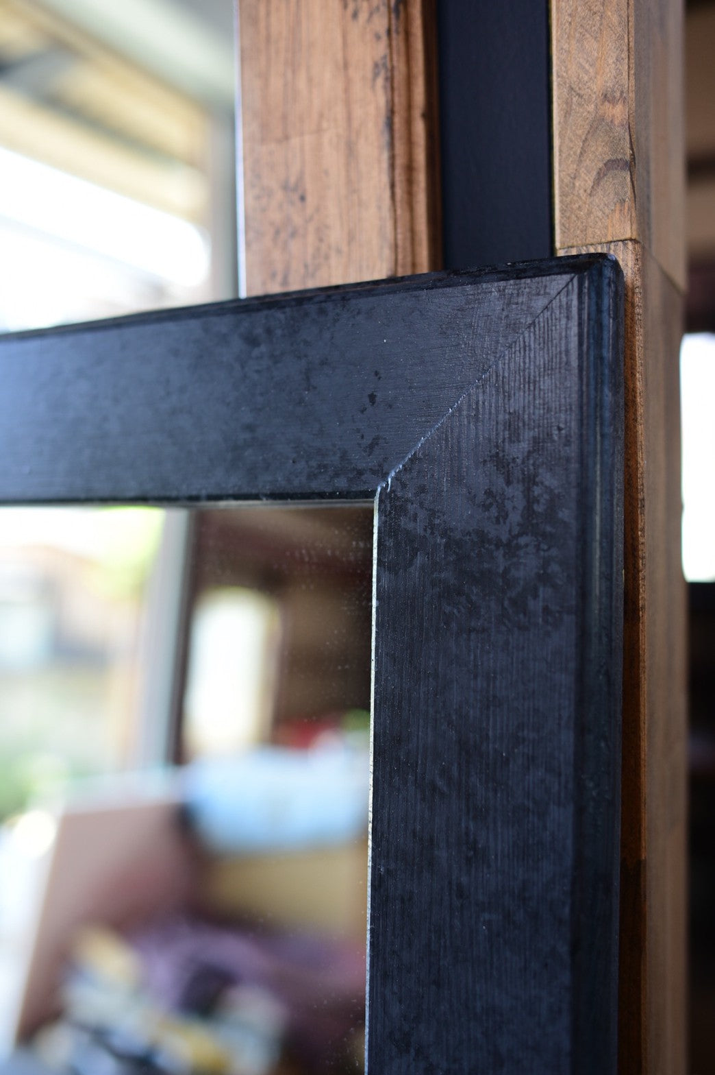 都会のインテリアに合う姿見/black & grayフレームミラー　　