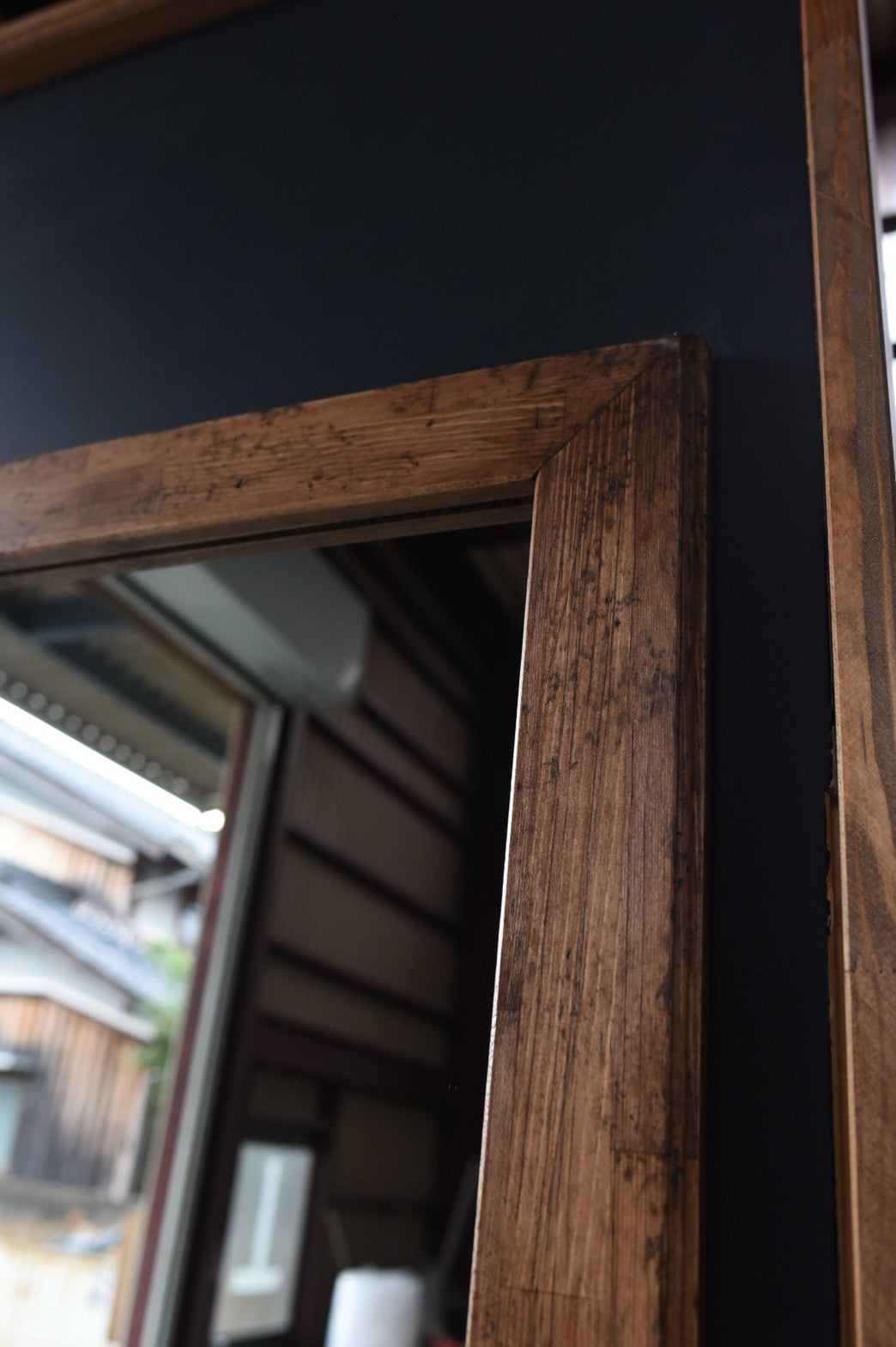 壁掛けタイプの姿見/エイジング塗装/　各色