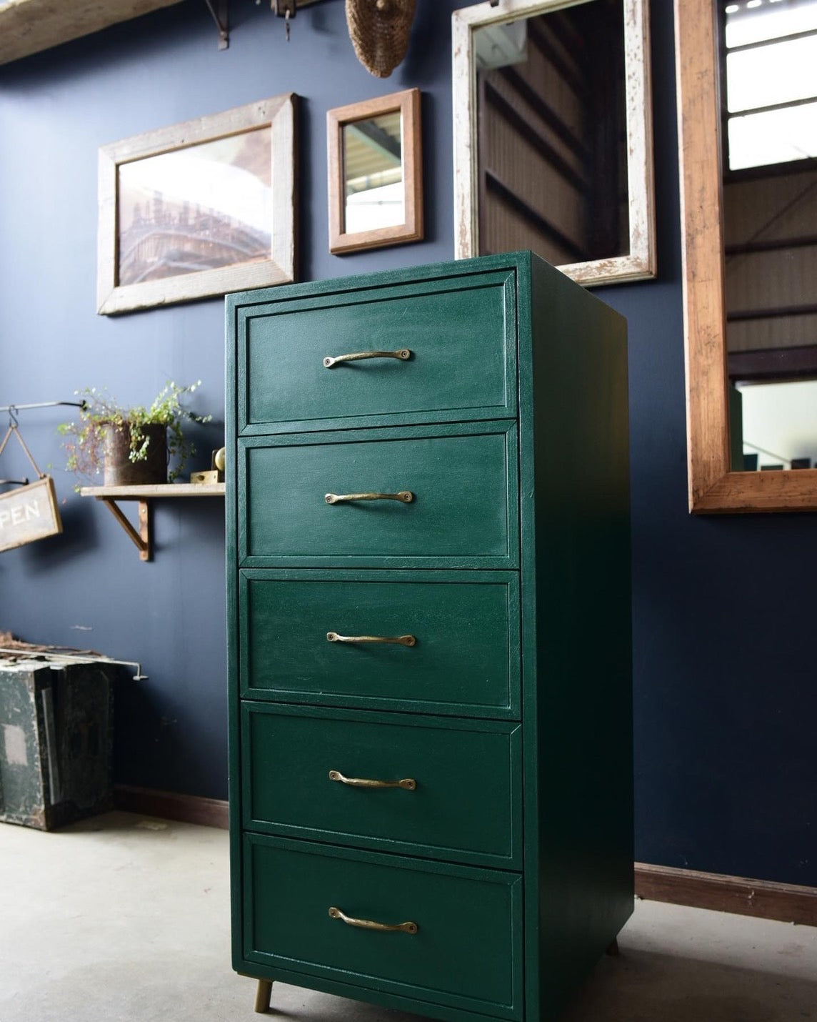 経年美化を育てるフルオーダーチェスト